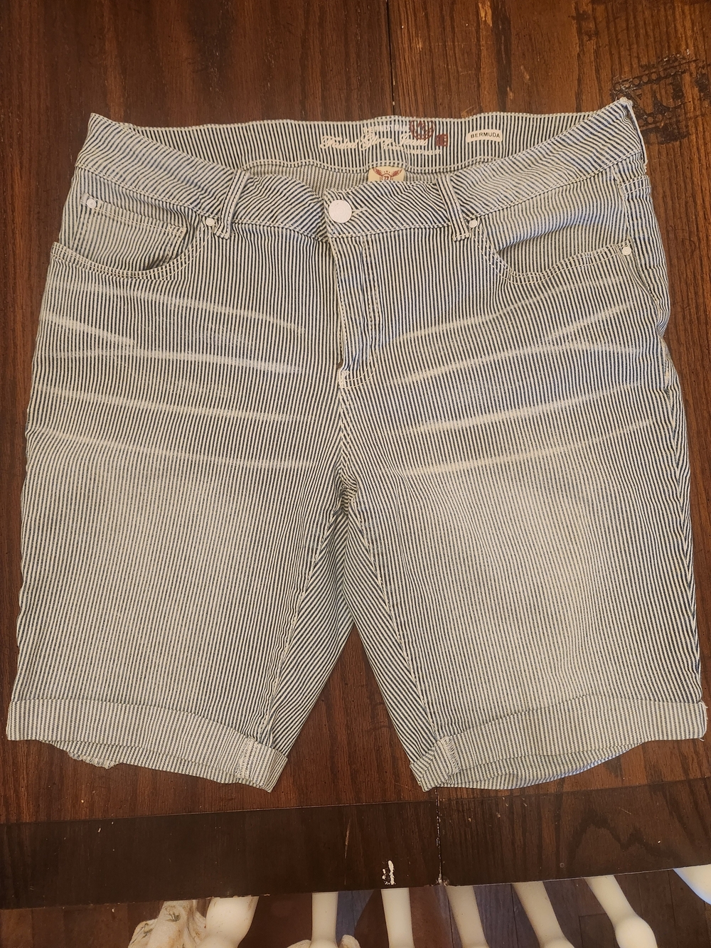 Faded Glory Blue & White Striped Roll-Cuff Shorts